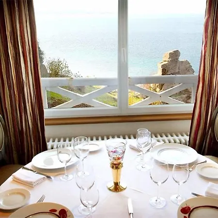 Le Manoir Du Sphinx
